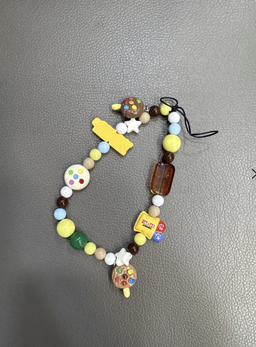 بند اویز و گردنی M&M